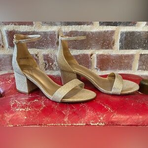 Brand: Dream Pairs. Gold Glitter 3” chunky Heel